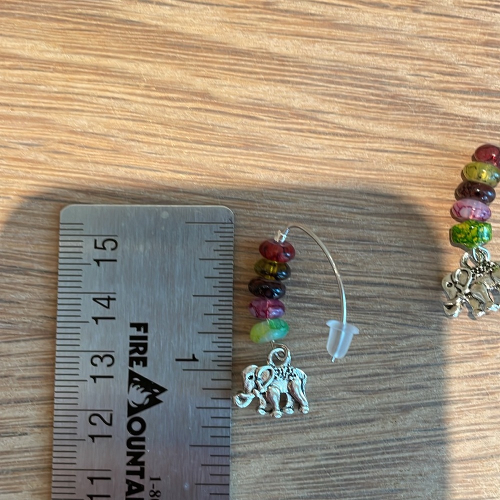 HAND CRAFTED ELEPHANT BOHO PIERCED EARRINGS Multicolored Rainbow - Picture 5 of 10